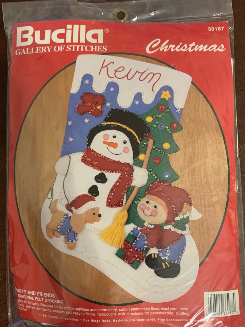 Vintage - 1991 - Bucilla “Frosty & Friends” diagonal 15” felt stocking Kit.